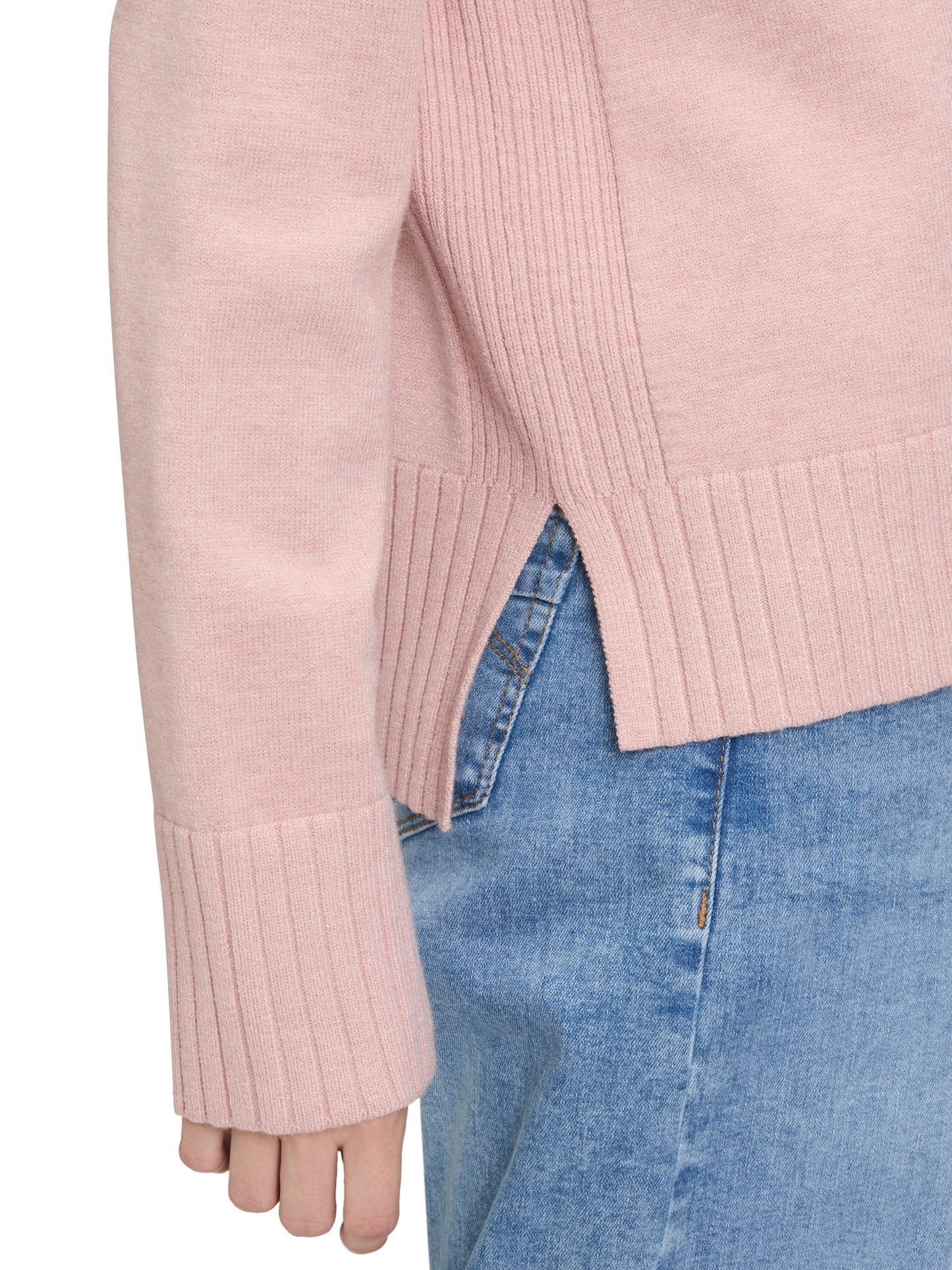 Knit Pullover