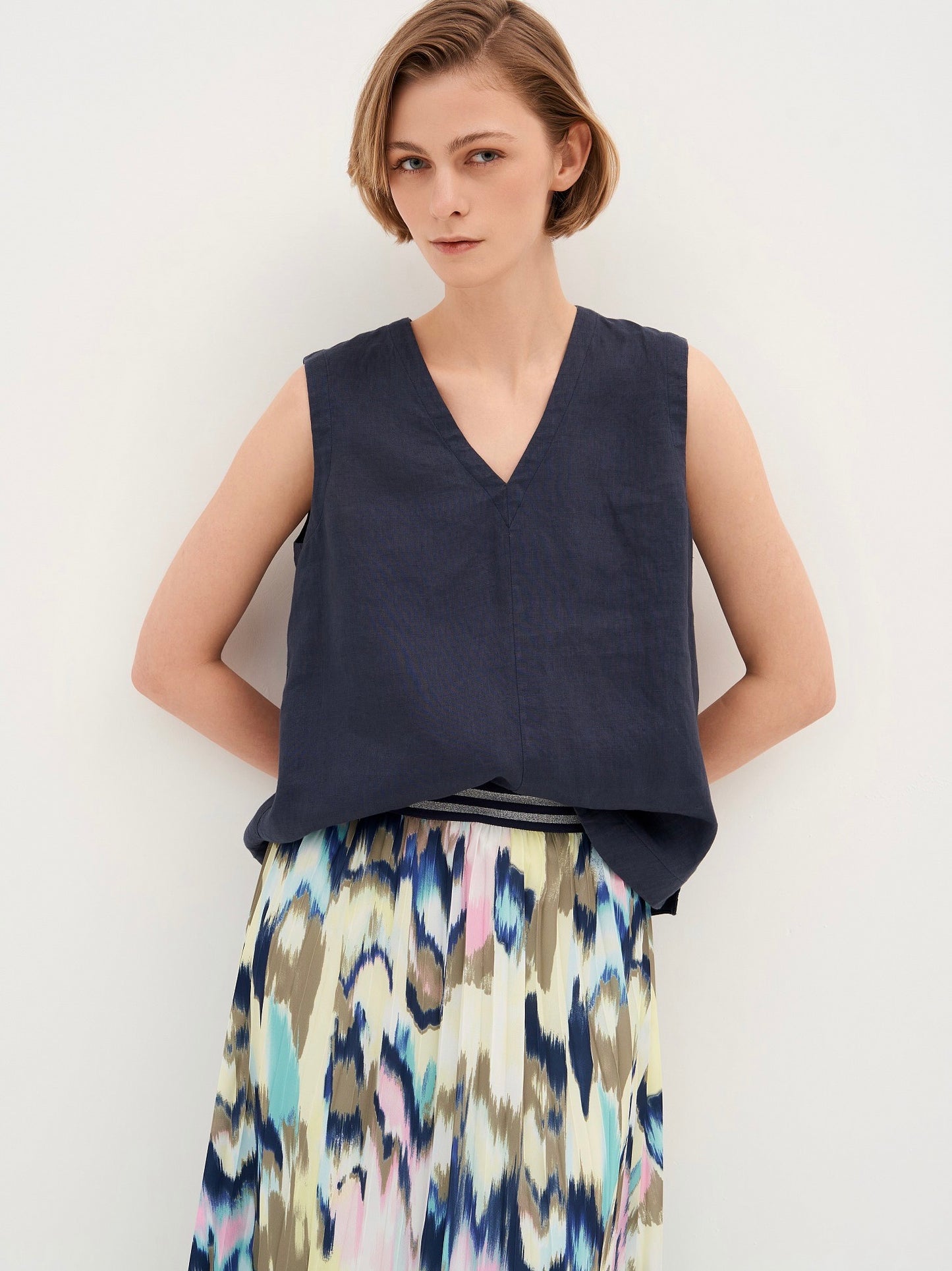 Sleeveless Linen Blouse