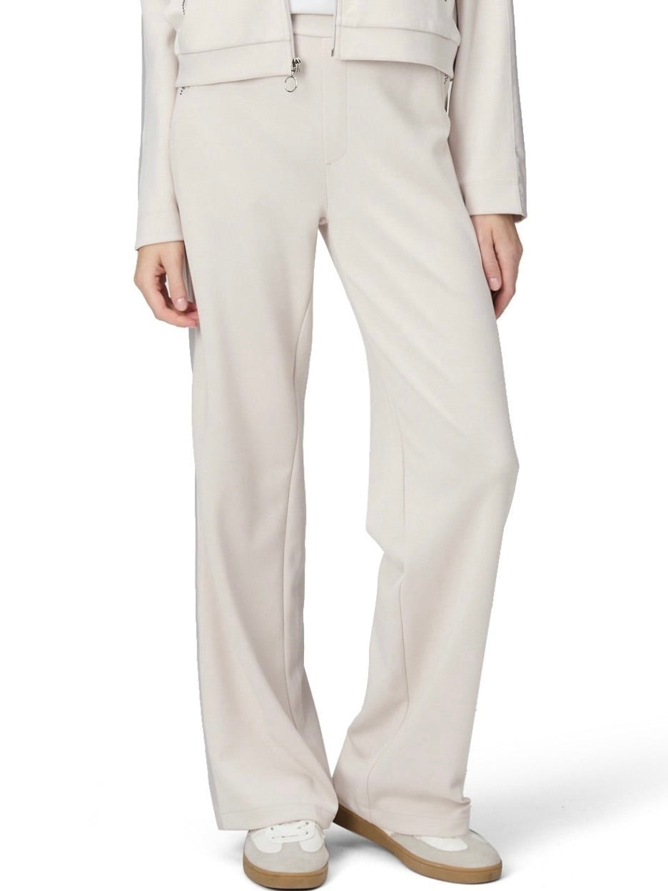 Comfortable Pull-on Pant