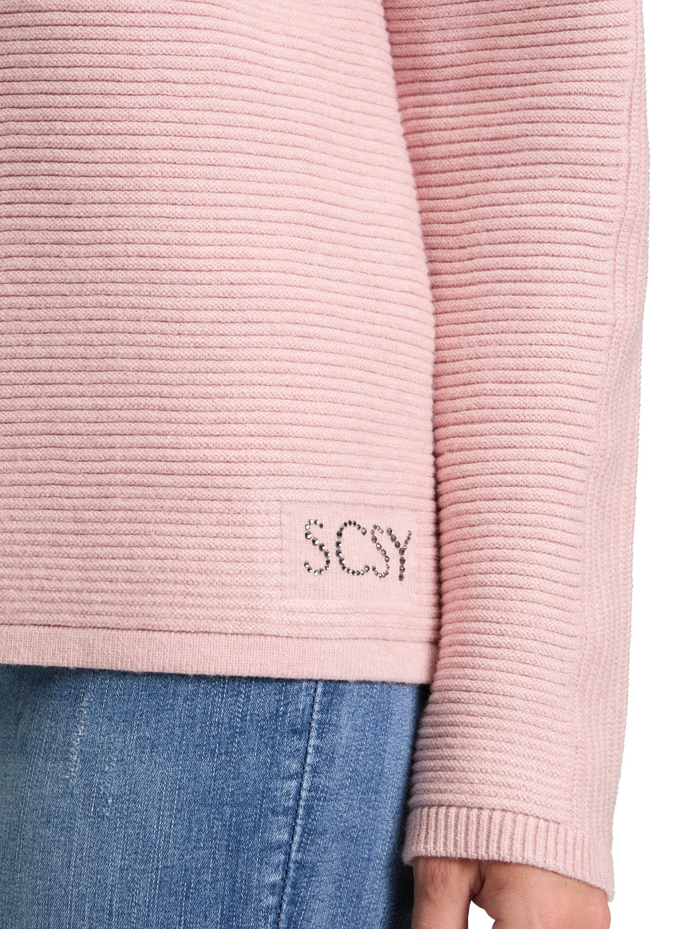 Knit Pullover