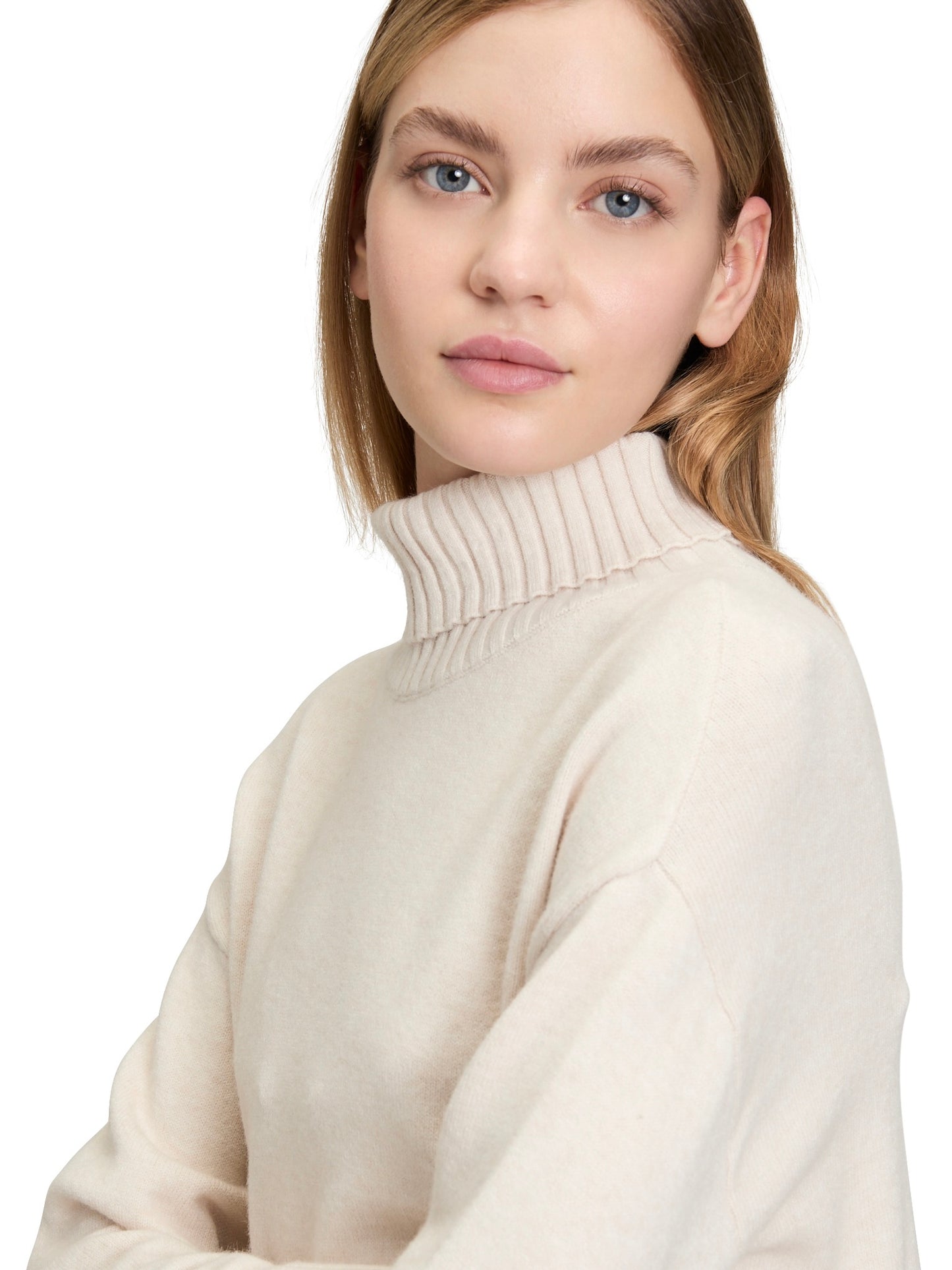 Knit Pullover