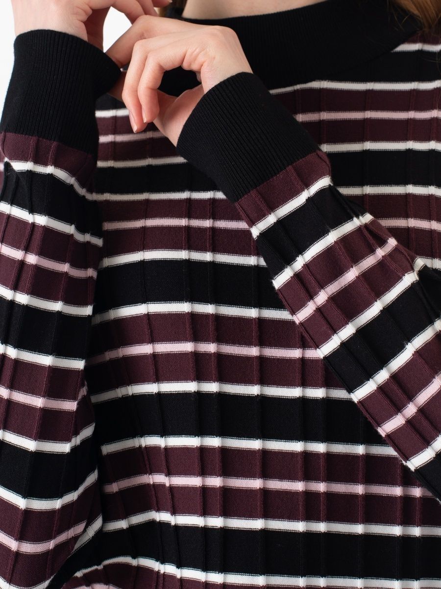 Knit Pullover