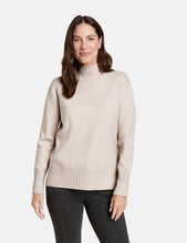 Knit Pullover