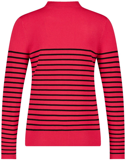 Pullover with Stripes