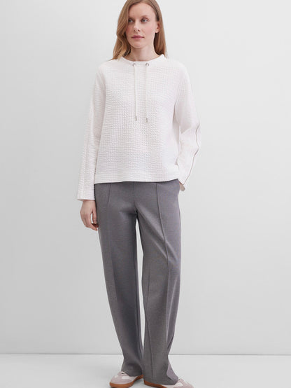 Sporty Pullover