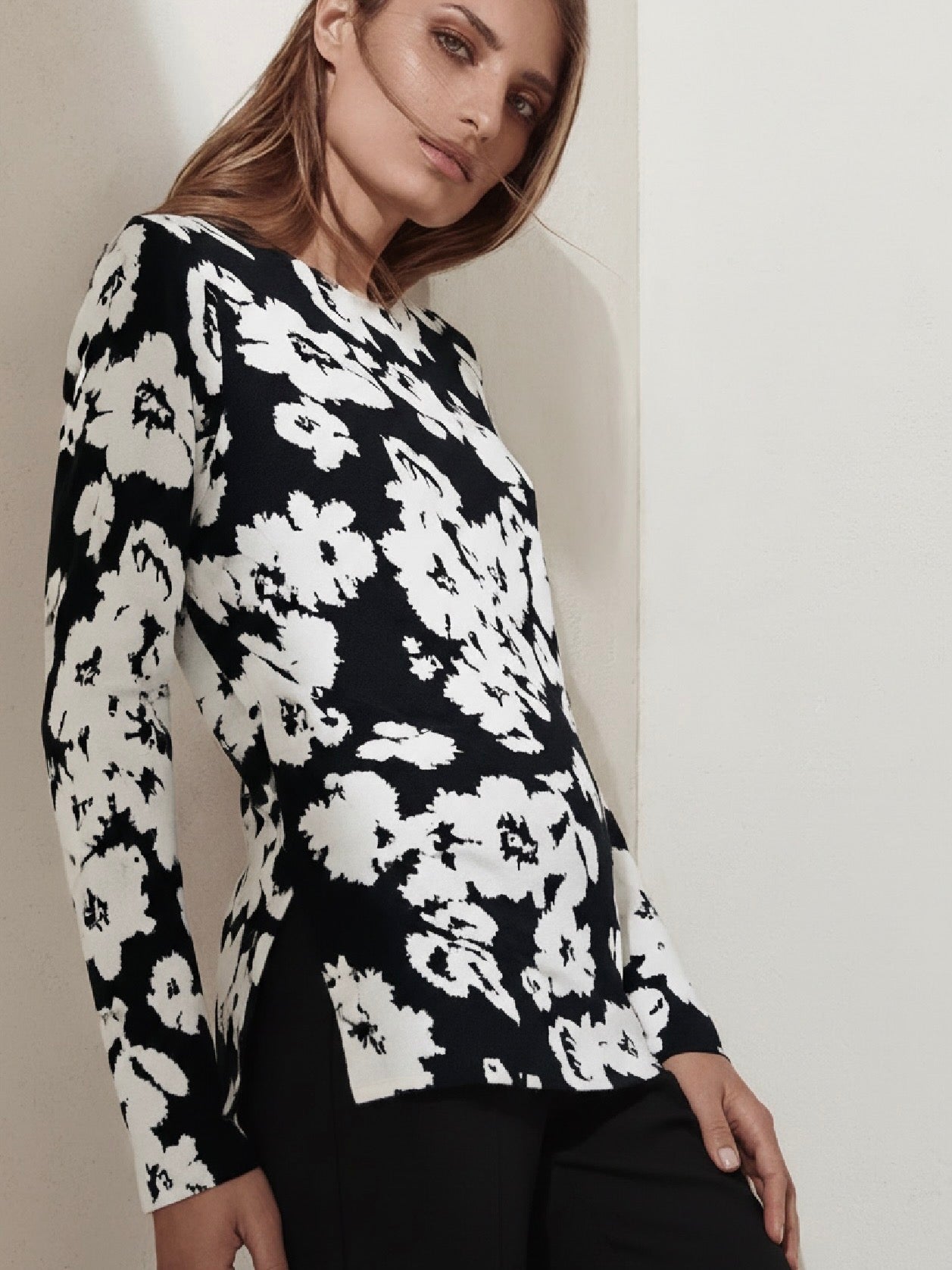 NEW Pullover with Print