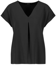 Blouse with a Chiffon Layer