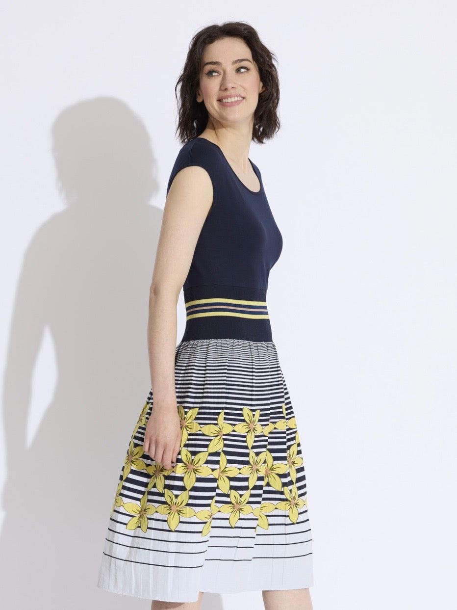 Dress with Elastic Waist