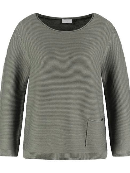 Knit Pullover