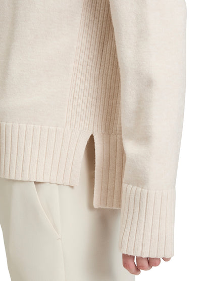 Knit Pullover