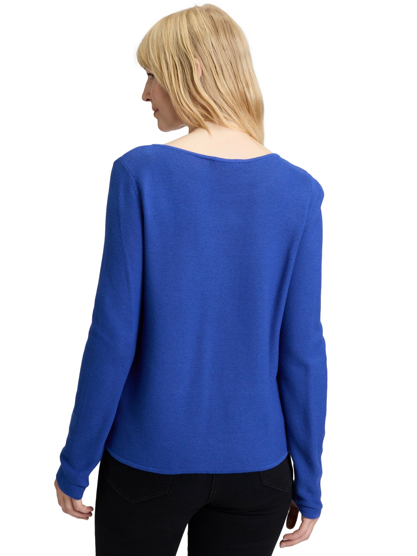 Knit Pullover
