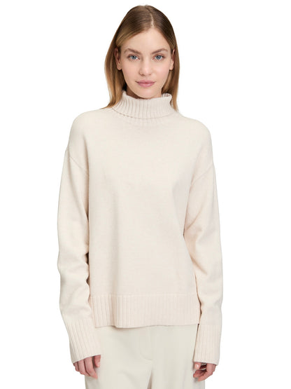 Knit Pullover