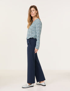 Pull-on Trouser