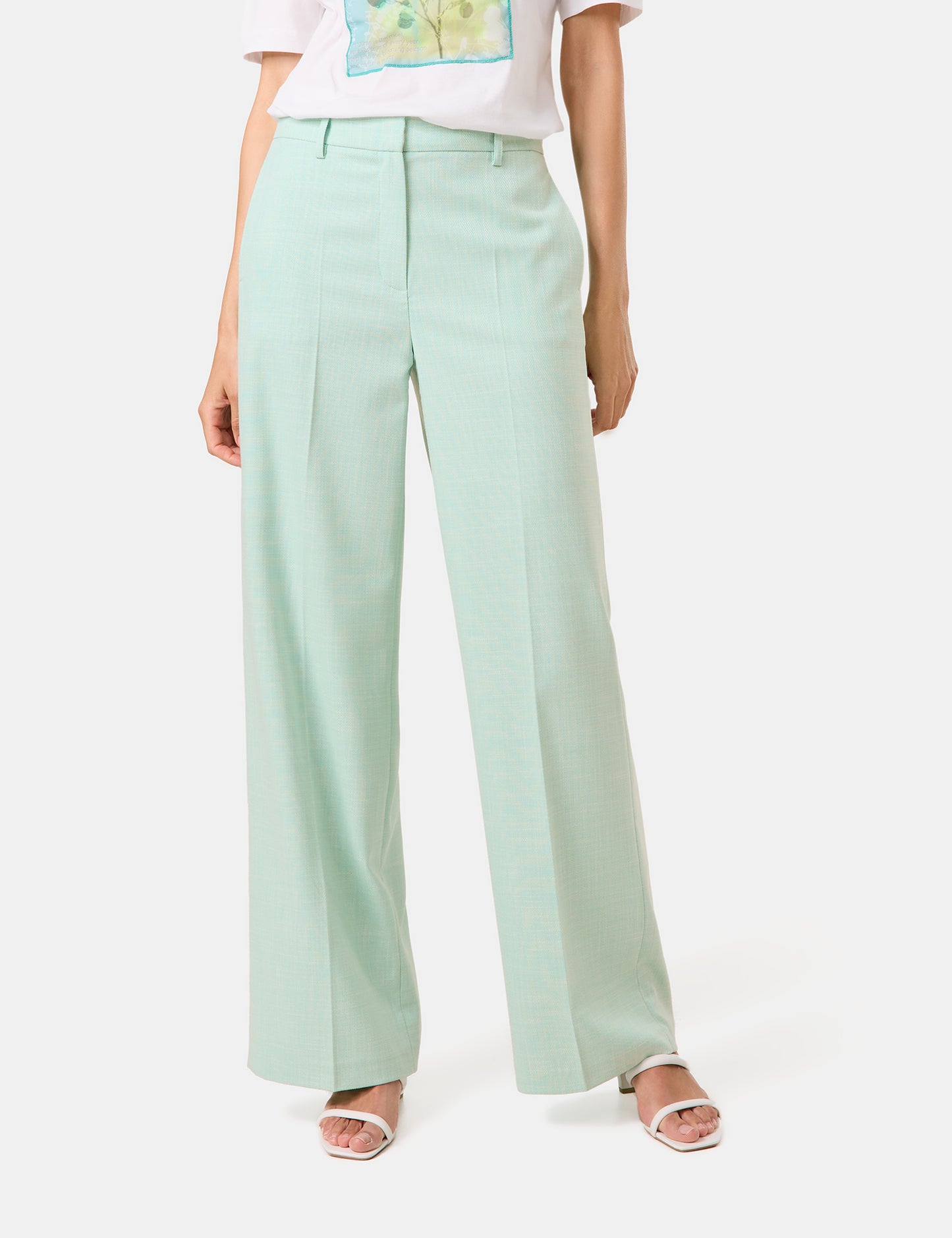 Wide-leg Trouser