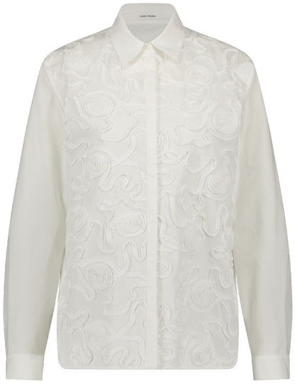 Blouse with Appliqué