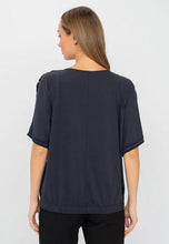 Top with Silky Front