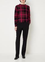 Pullover with Checks