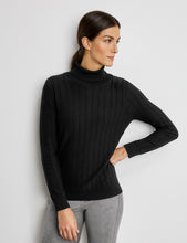 Turtleneck Pullover