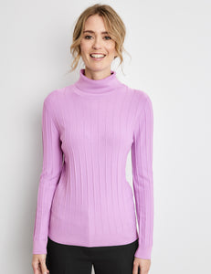 Turtleneck Pullover