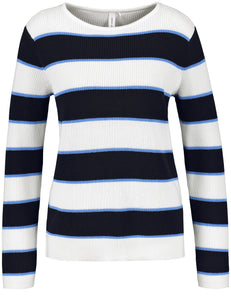 Pullover with Stripes