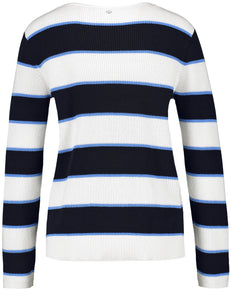 Pullover with Stripes